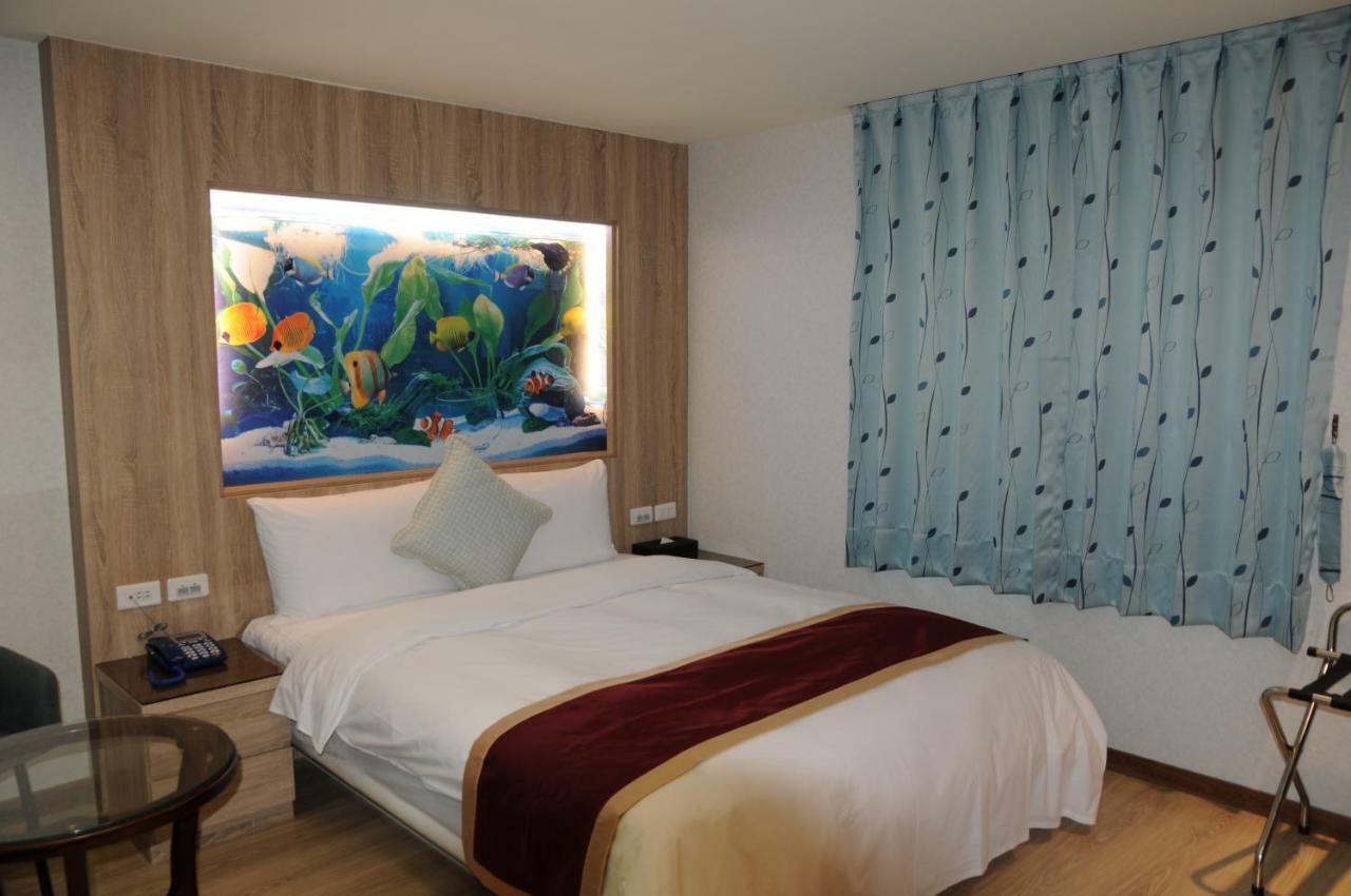 גאושיונג Sung Tai Hotel מראה חיצוני תמונה