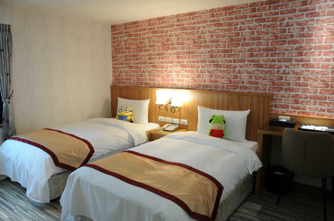 גאושיונג Sung Tai Hotel מראה חיצוני תמונה